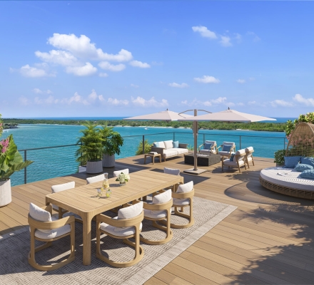 Forte Luxe Terrace overlooking Jupiter waterways